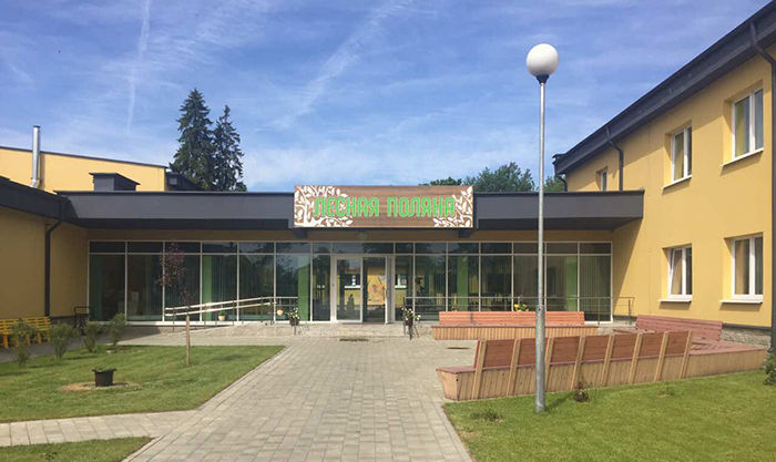 kollektiv-abra-by-pomog-ukrasit-territoriju-1