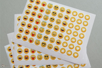 Поощрительные наклейки Эмодзи 280 шт. Поощрительные наклейки