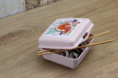 Емкость для продуктов со вставкой Контейнеры для продуктов