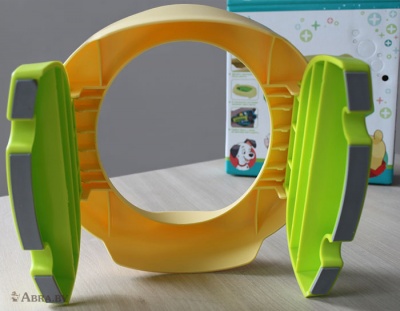 Горшок детский дорожный складной DISNEY банановый Горшки